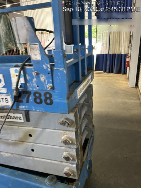 2016 GENIE GS-3232