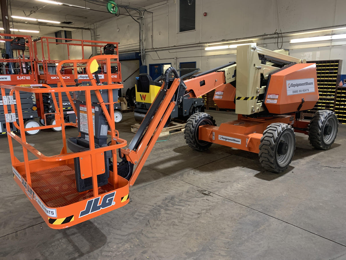 2022 JLG 340AJ