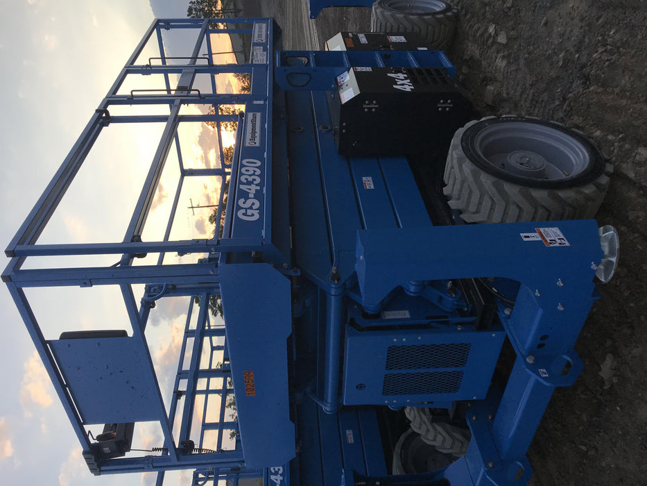 2020 GENIE GS-4390 RT