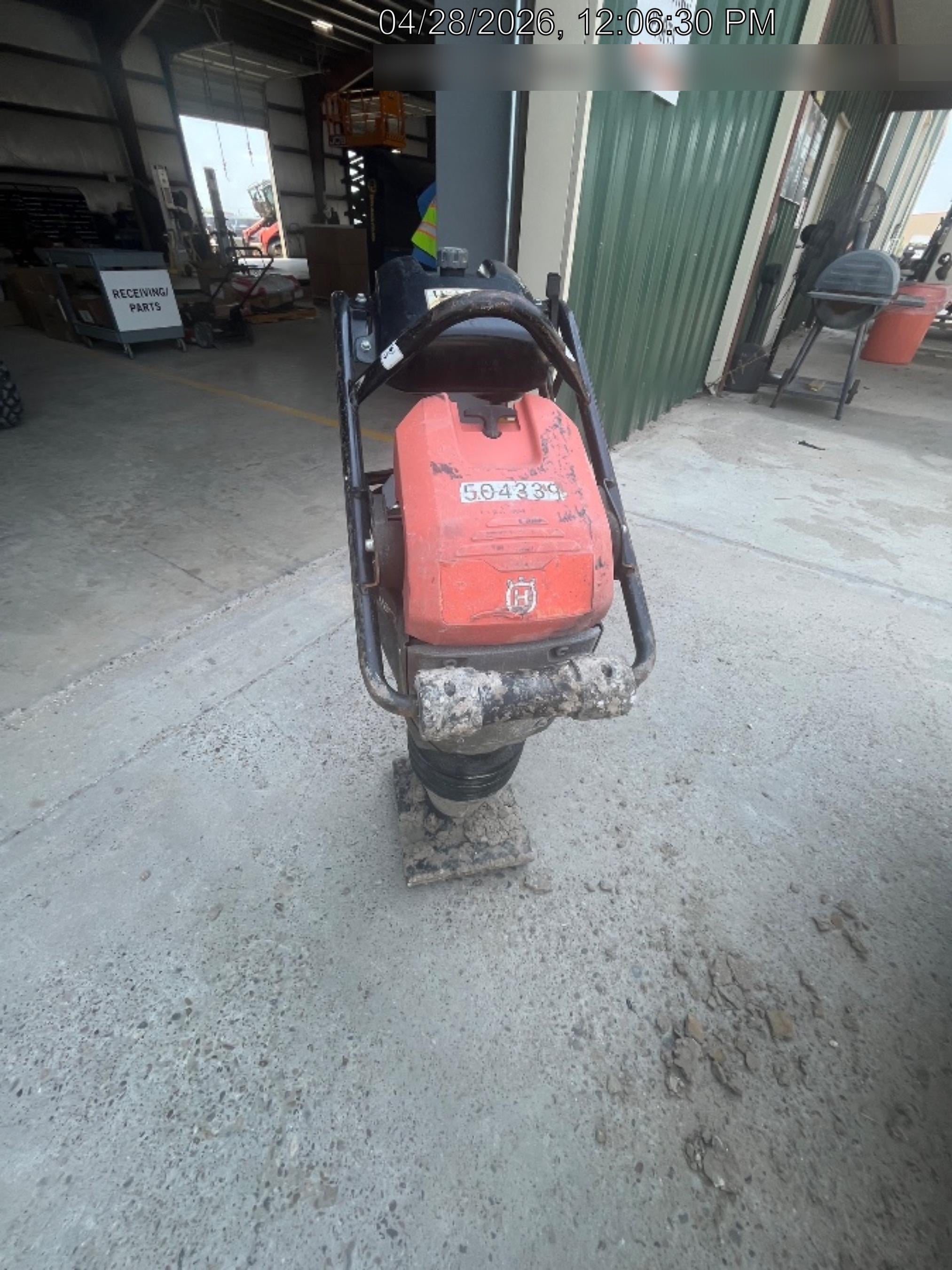2025 HUSQVARNA LT6005