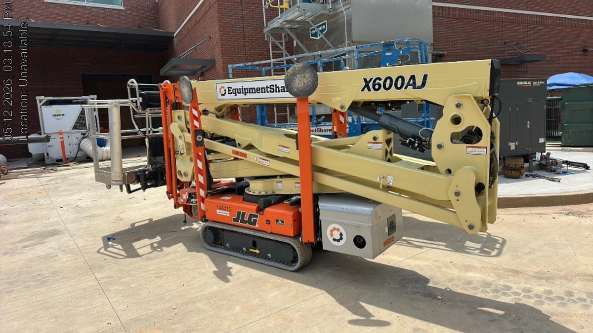 2021 JLG X600AJ