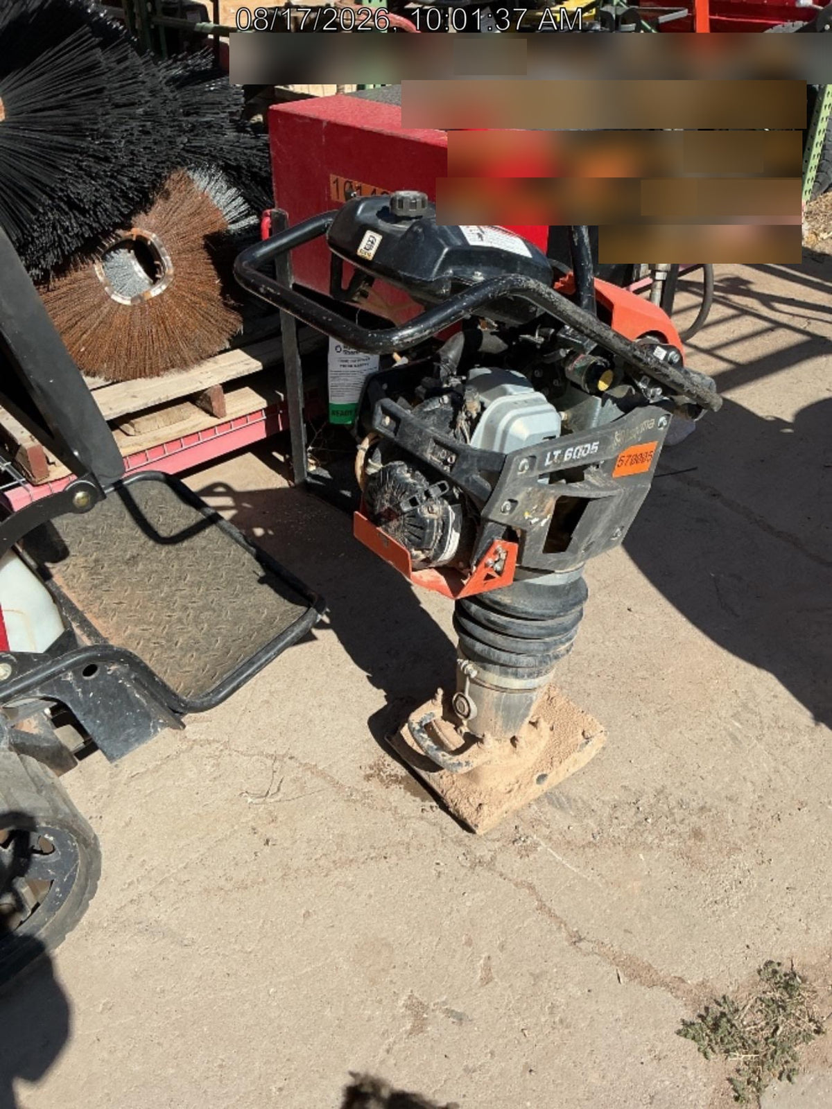 2025 HUSQVARNA LT6005
