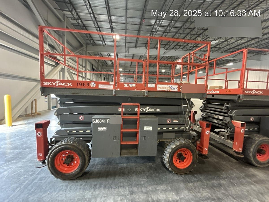 2016 SKYJACK SJ8841 RT