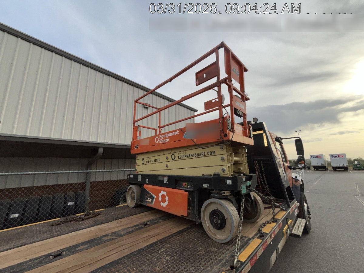 2022 JLG ES2632