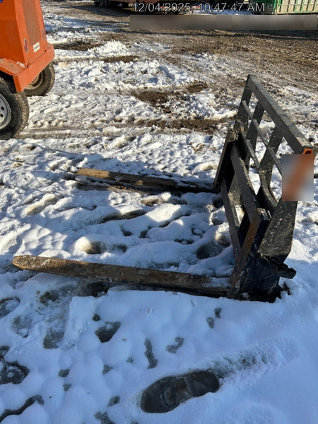 2024 ARROW MATERIAL HANDLING 48" Pallet Forks - Arrow