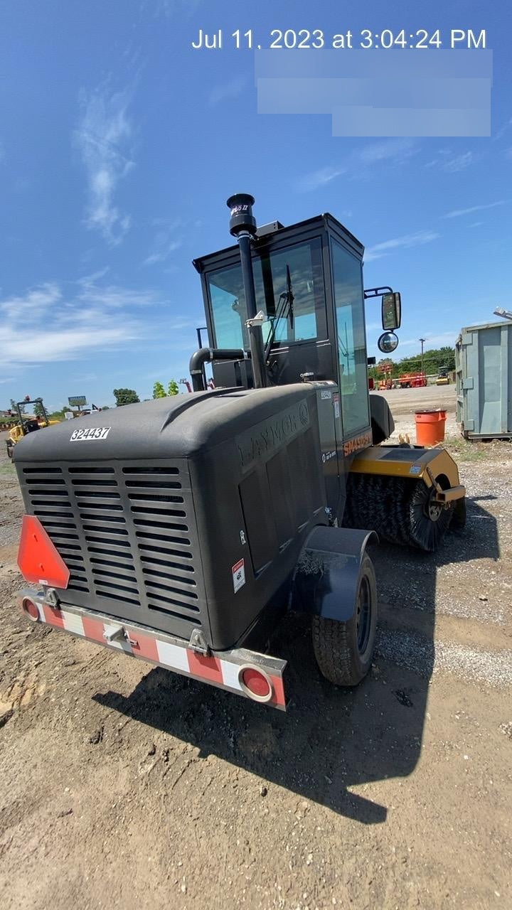 2023 LAYMOR SM450