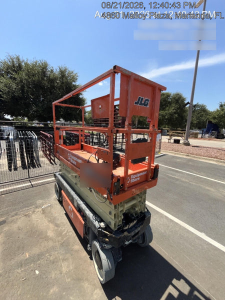 2022 JLG ES2632