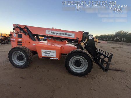 2021 SKYTRAK 8042