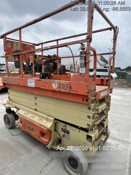 2016 JLG 3246ES