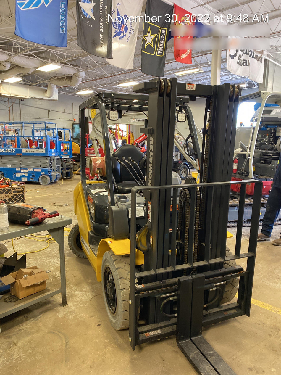 2022 KOMATSU FG25T-16