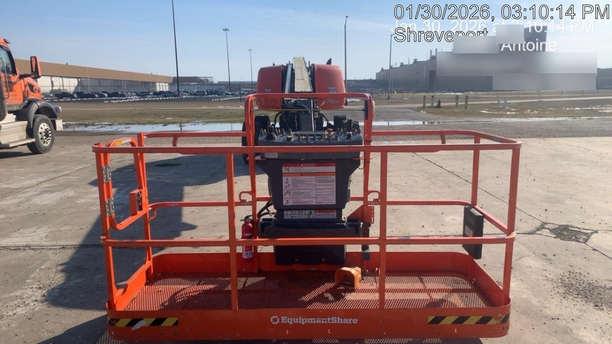 2025 JLG 660SJ