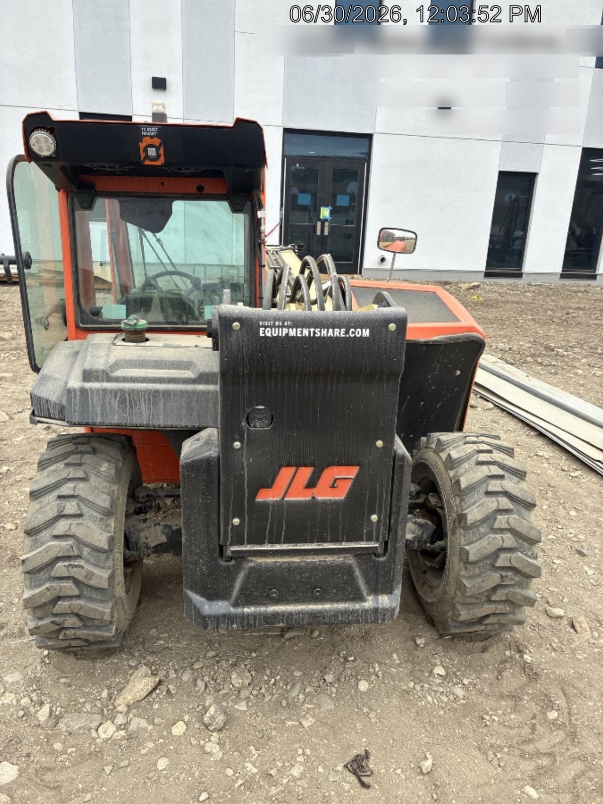2025 JLG 519