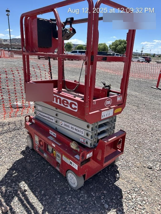 2020 MEC 1330SE Solid NM Tires, Steel Swing out Doors, LCS, Beacon, 900W Inverter