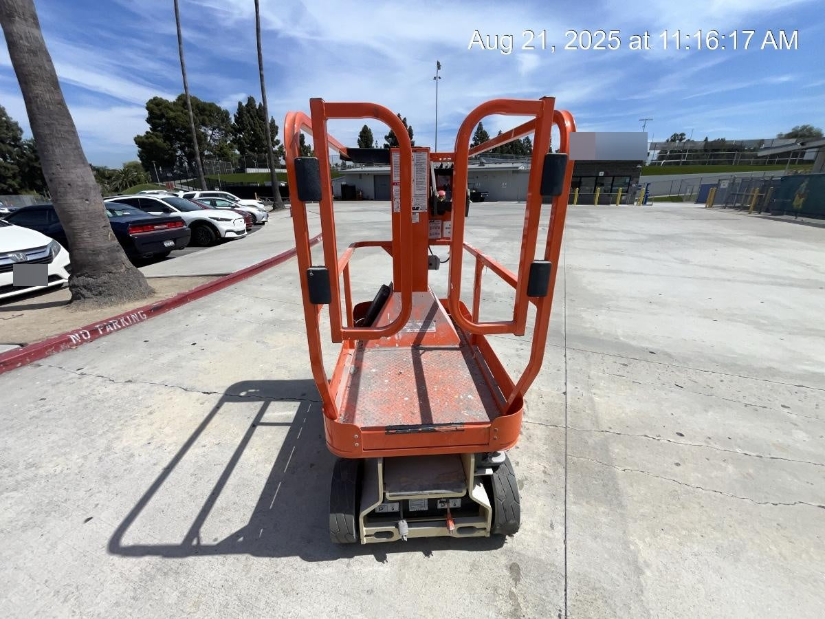 2024 JLG 1230ES