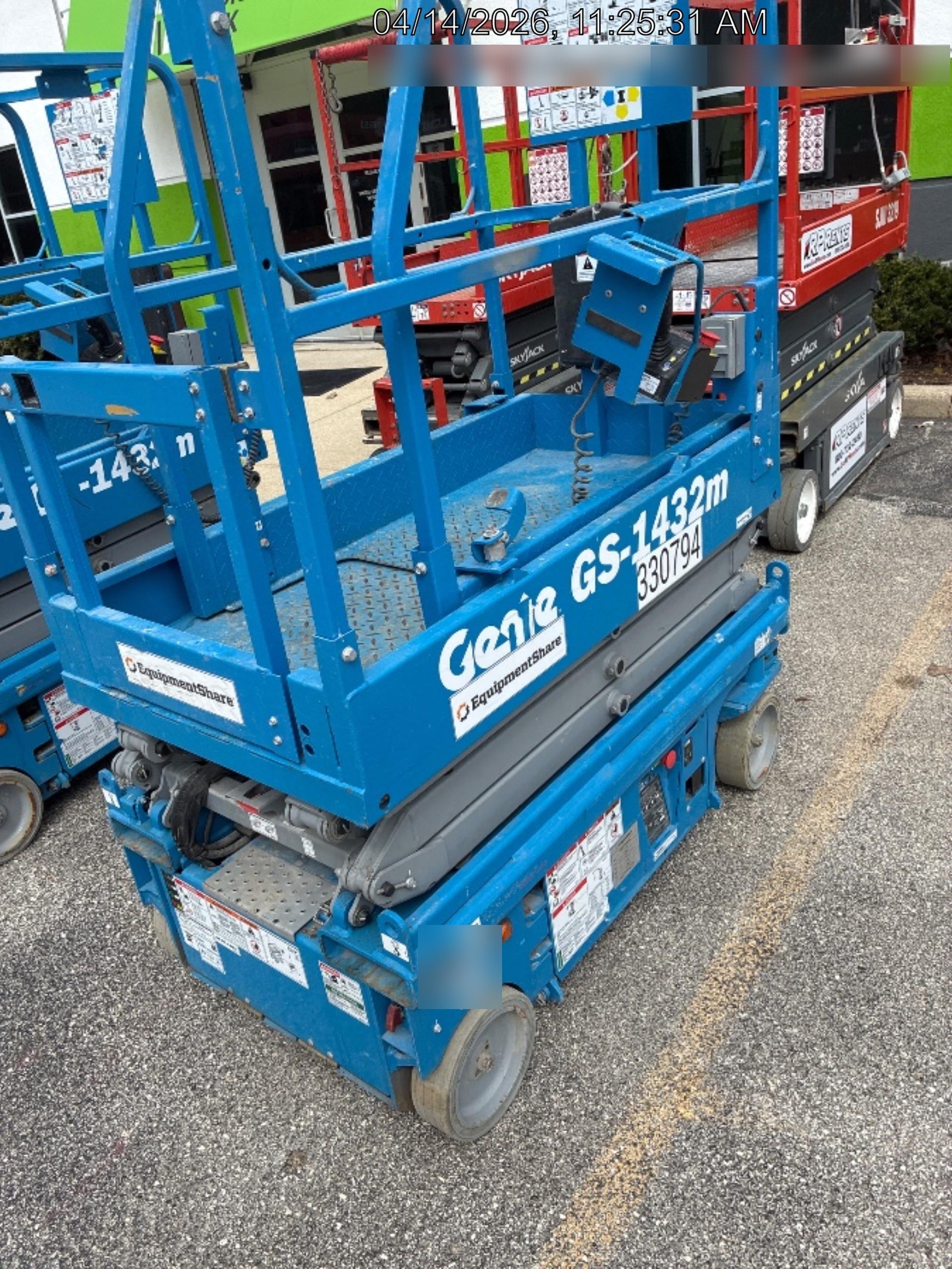 2023 GENIE GS-1432
