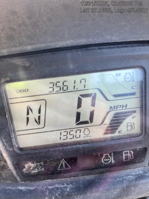 2019 Kubota RTV-XG850WL-H 4wd Utility Cart, Gas, 2 Seat, LED Strobe, Windshield Tempered Glass, Plastic Canopy, Wire Harness Kit, Backup Alarm