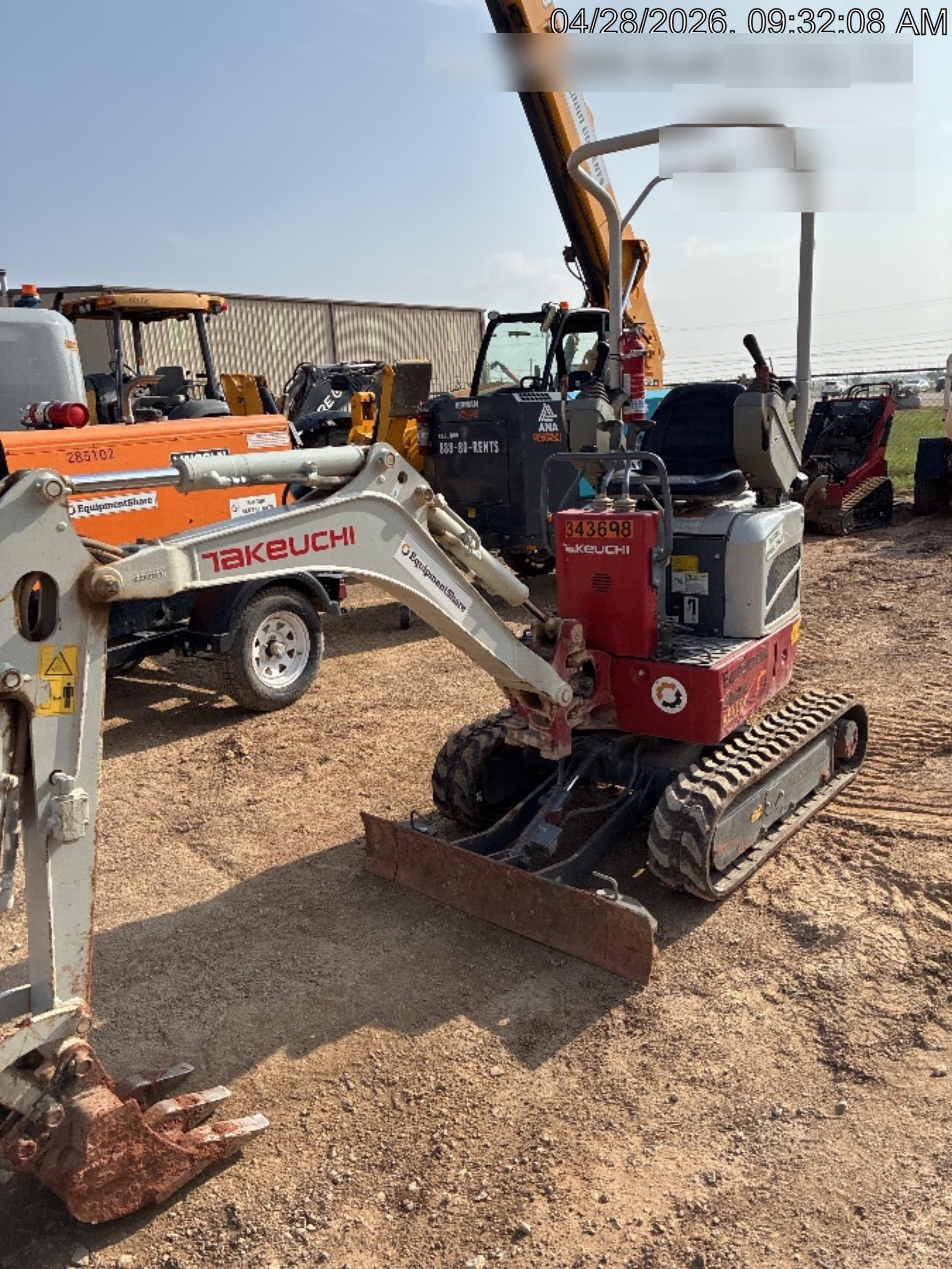 2023 TAKEUCHI TB210R