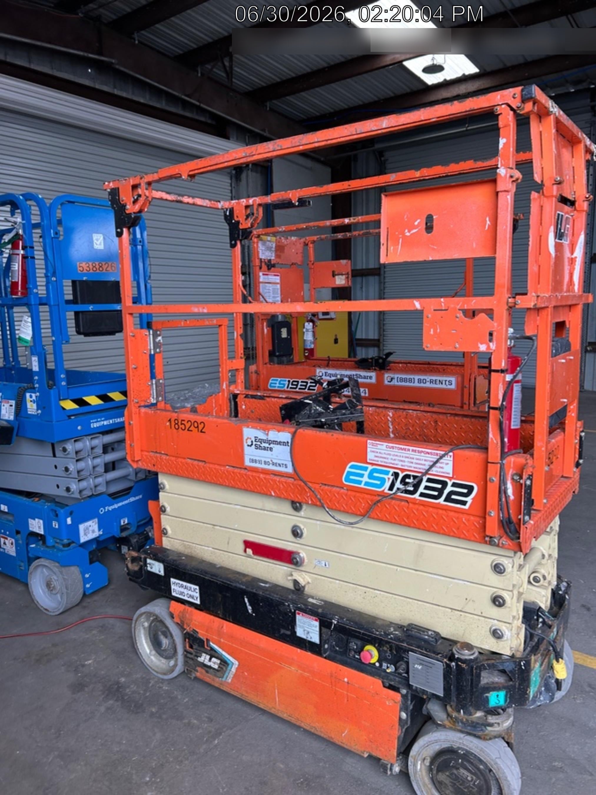 2021 JLG ES1932