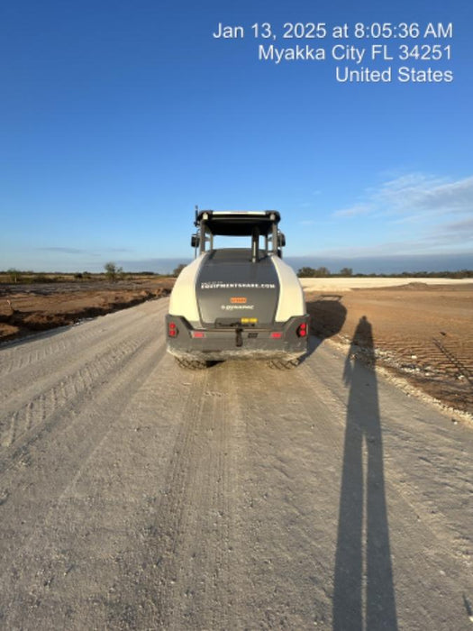 2024 DYNAPAC CA2500D