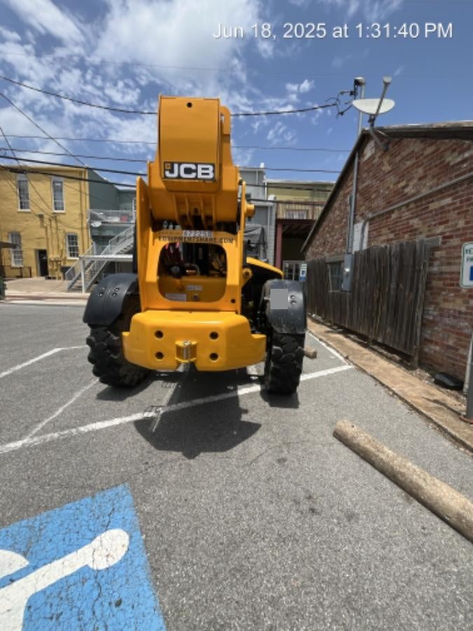 2025 JCB 512-56