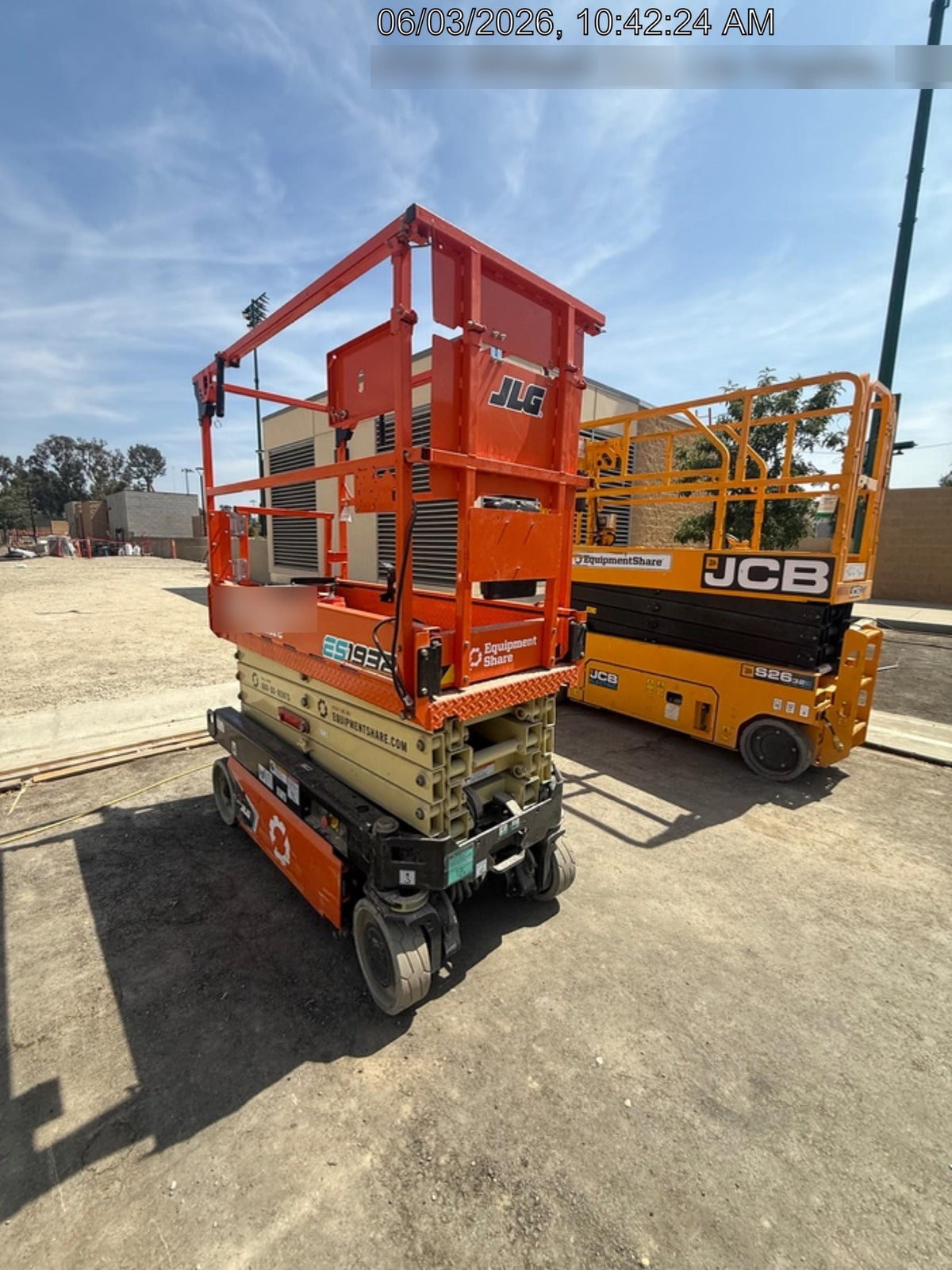 2024 JLG ES1932