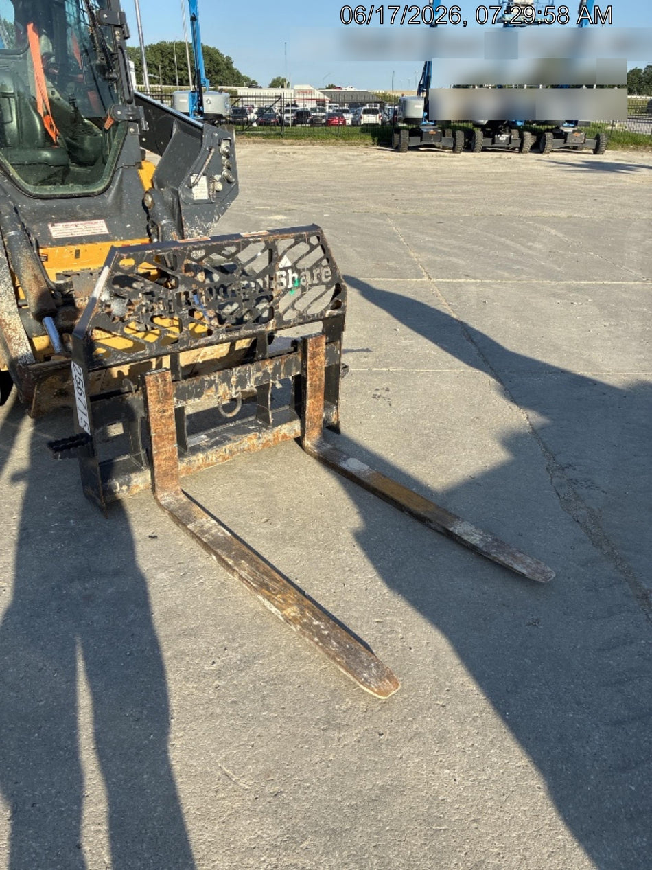 2022 PALADIN 48" Pallet Forks - Paladin