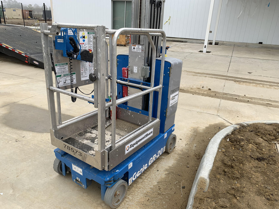 2020 GENIE GR-20