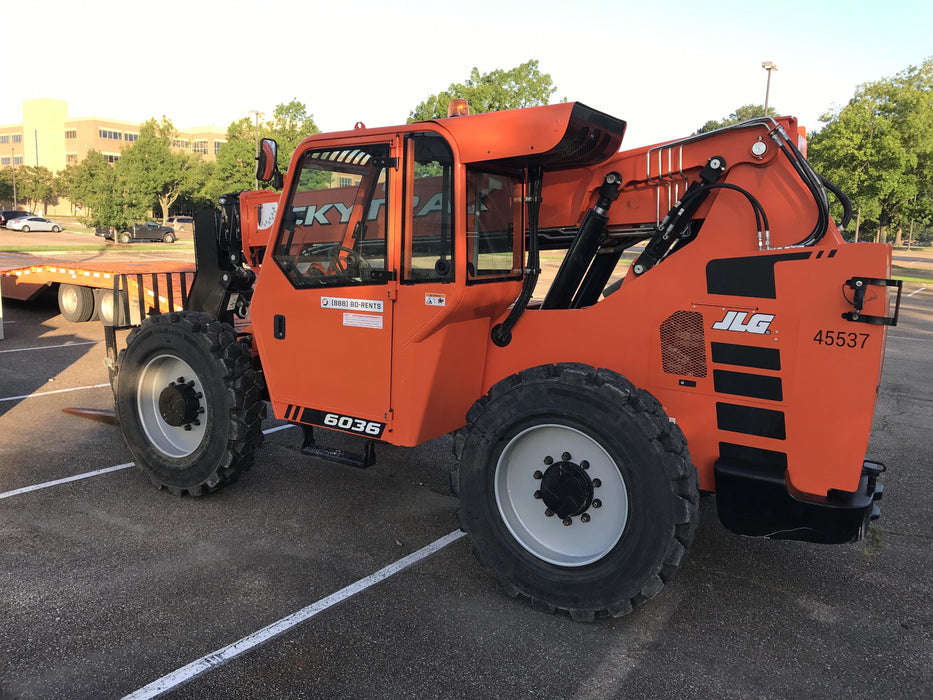 2019 SKYTRAK 6036