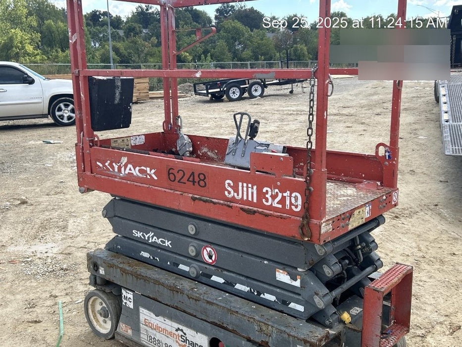 2017 Skyjack SJIII-3219 Skyjack SJ3219, Trojan Battery Set, Extended Warranty 5yr/5k hr