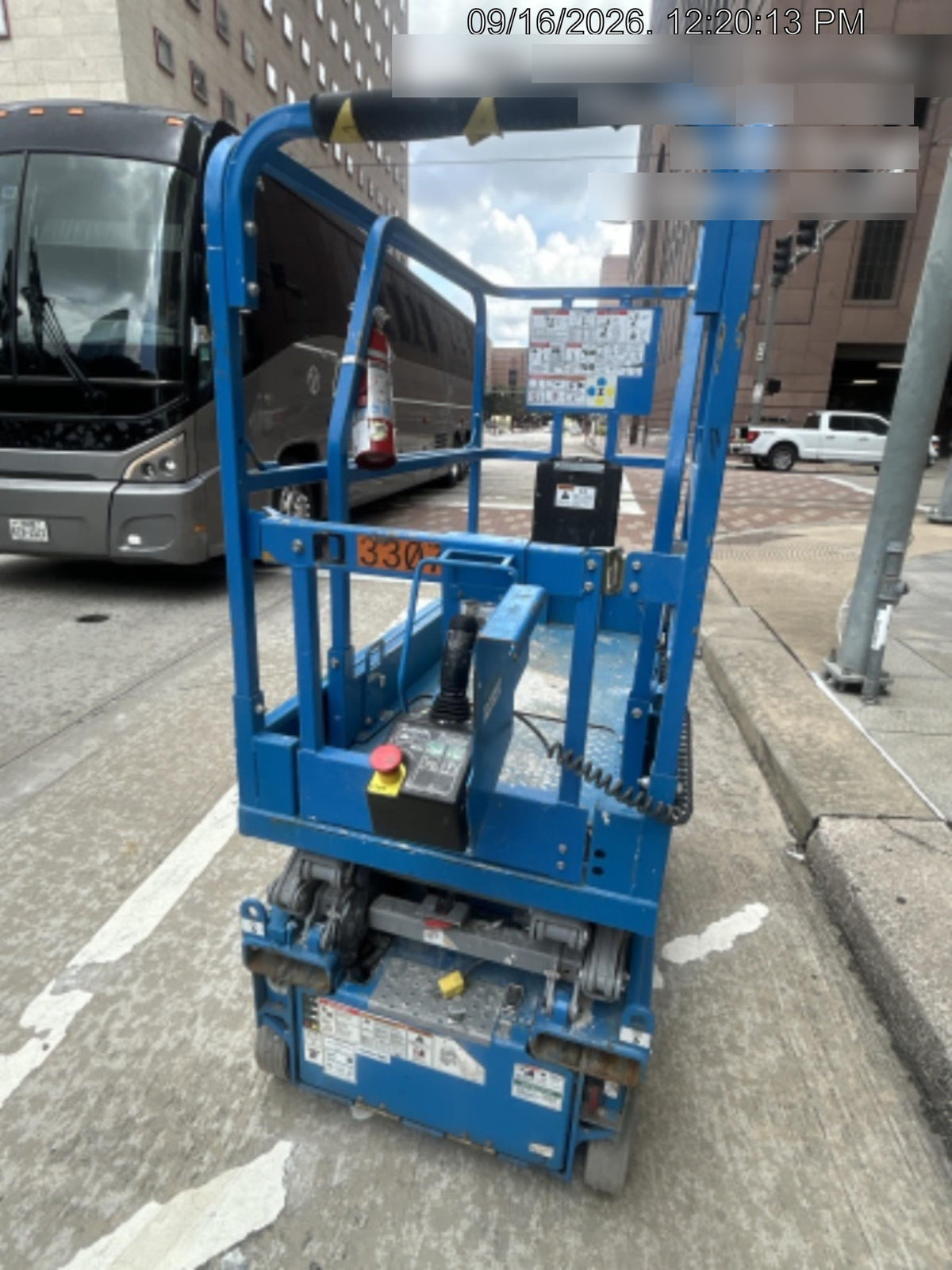 2023 GENIE GS-1432