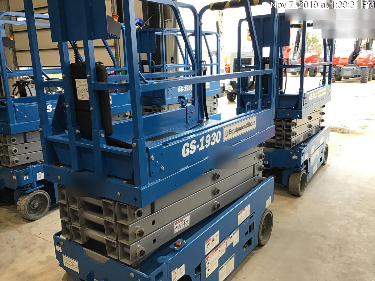 2019 Genie GS-1930 Fixed Rails with Chain Entry