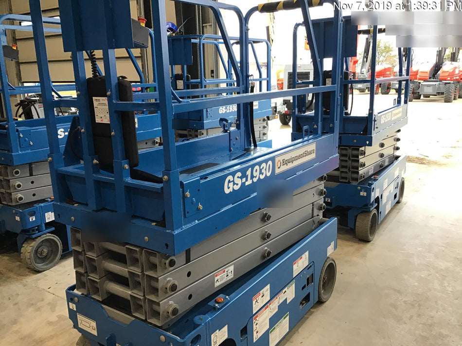 2019 Genie GS-1930 Fixed Rails with Chain Entry