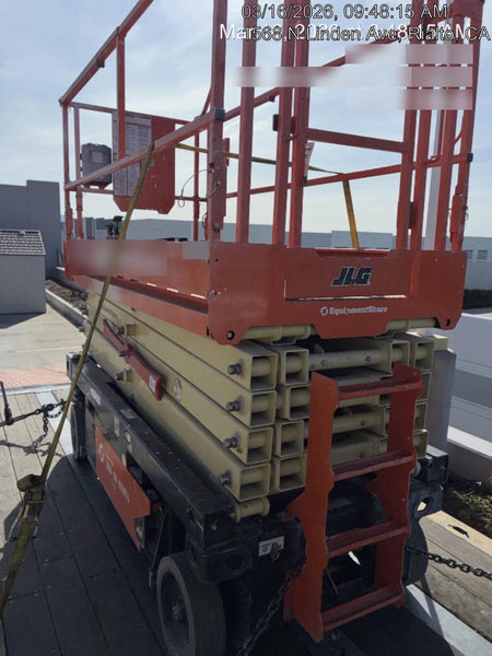 2022 JLG R4045