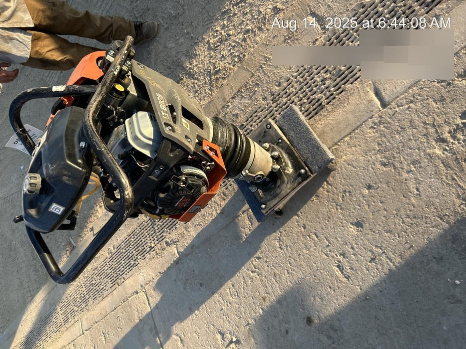 2024 HUSQVARNA LT6005