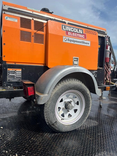 2022 Lincoln Electric LE400 Kubota V1505, Trlr, Cable Rack, Light Kit, ES Decals, T3
