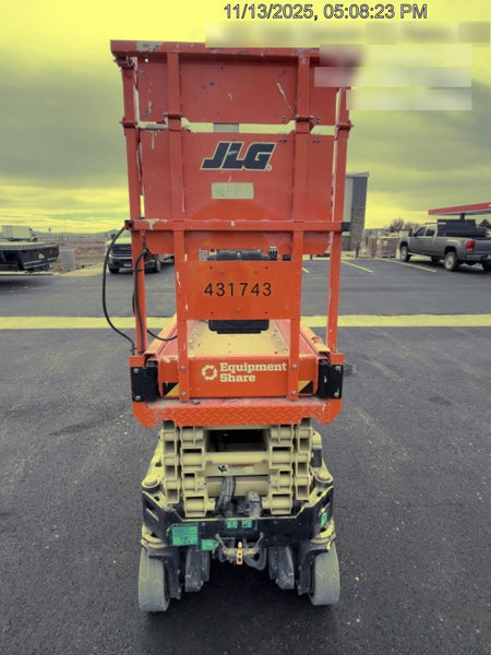 2024 JLG ES1932