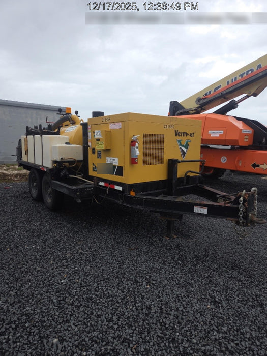 2022 VAC-TRON LP573XDT