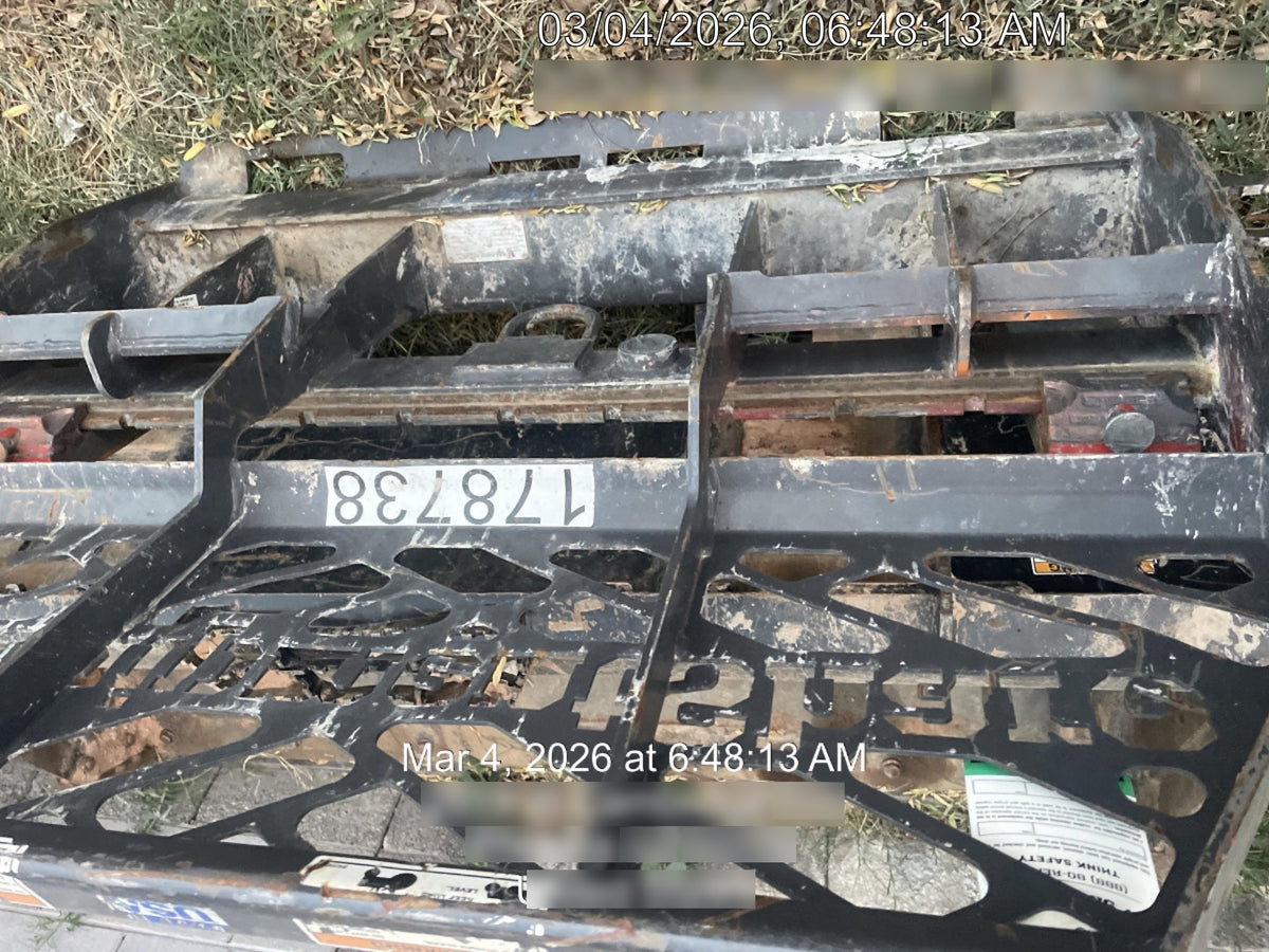 2021 PALADIN 48" Pallet Forks - Paladin