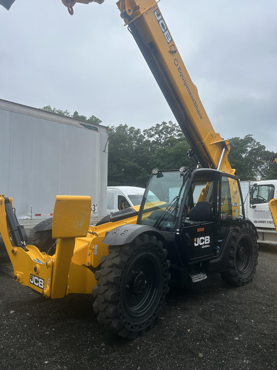 2025 JCB 512-56