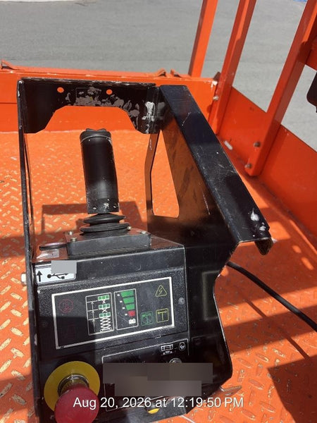 2025 JLG ES3246