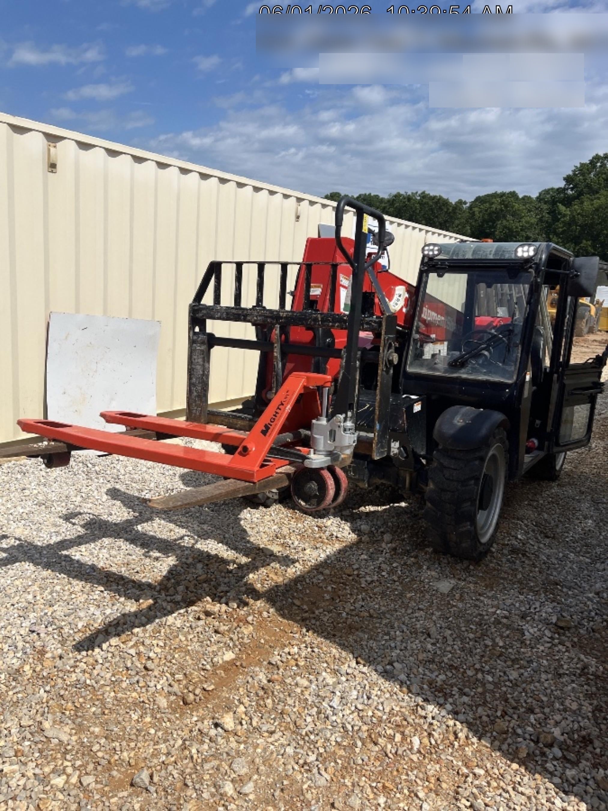 2022 MANITOU MTA5519