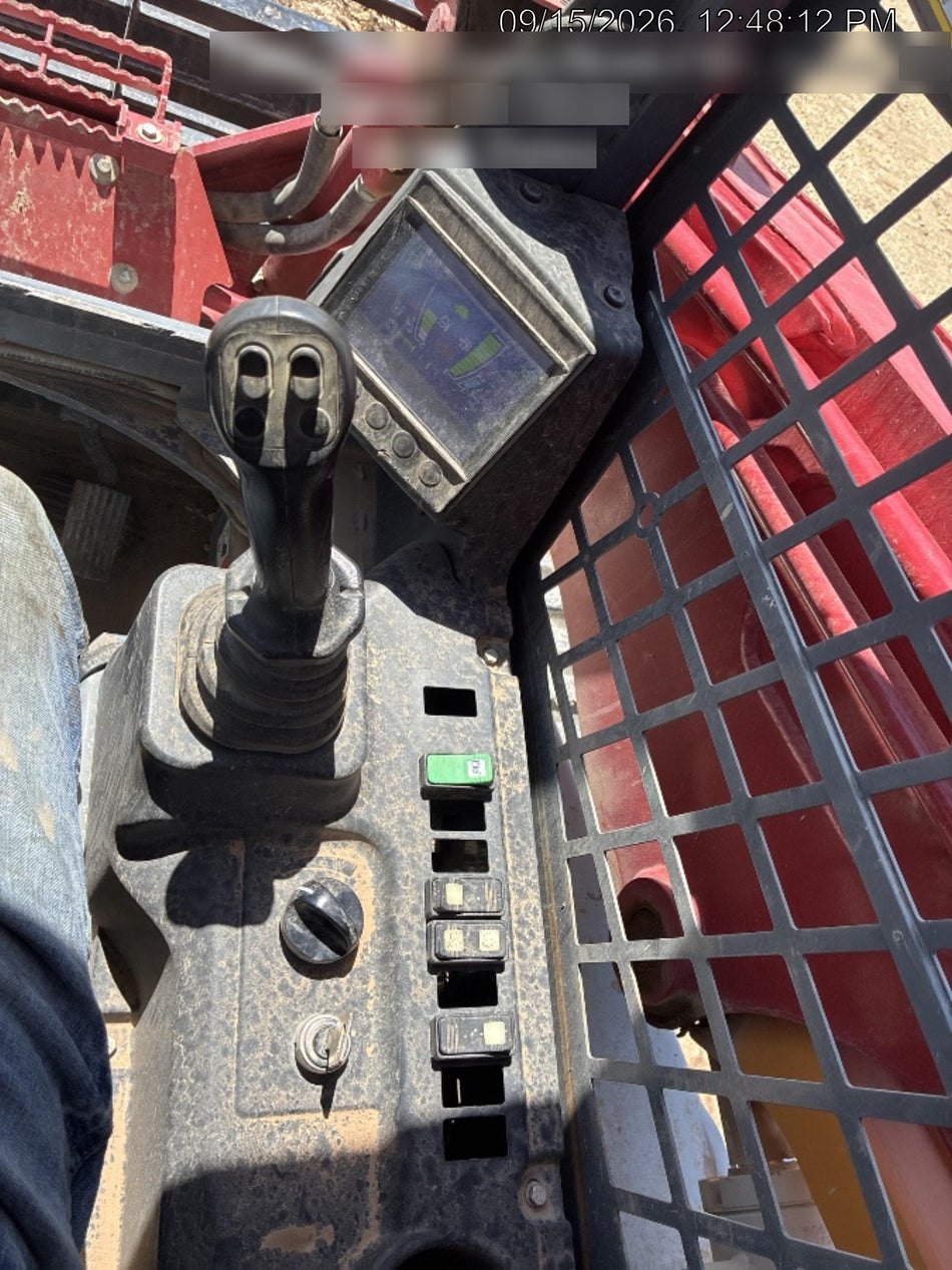 2020 Takeuchi TL12R2-R Canopy, Manual QC