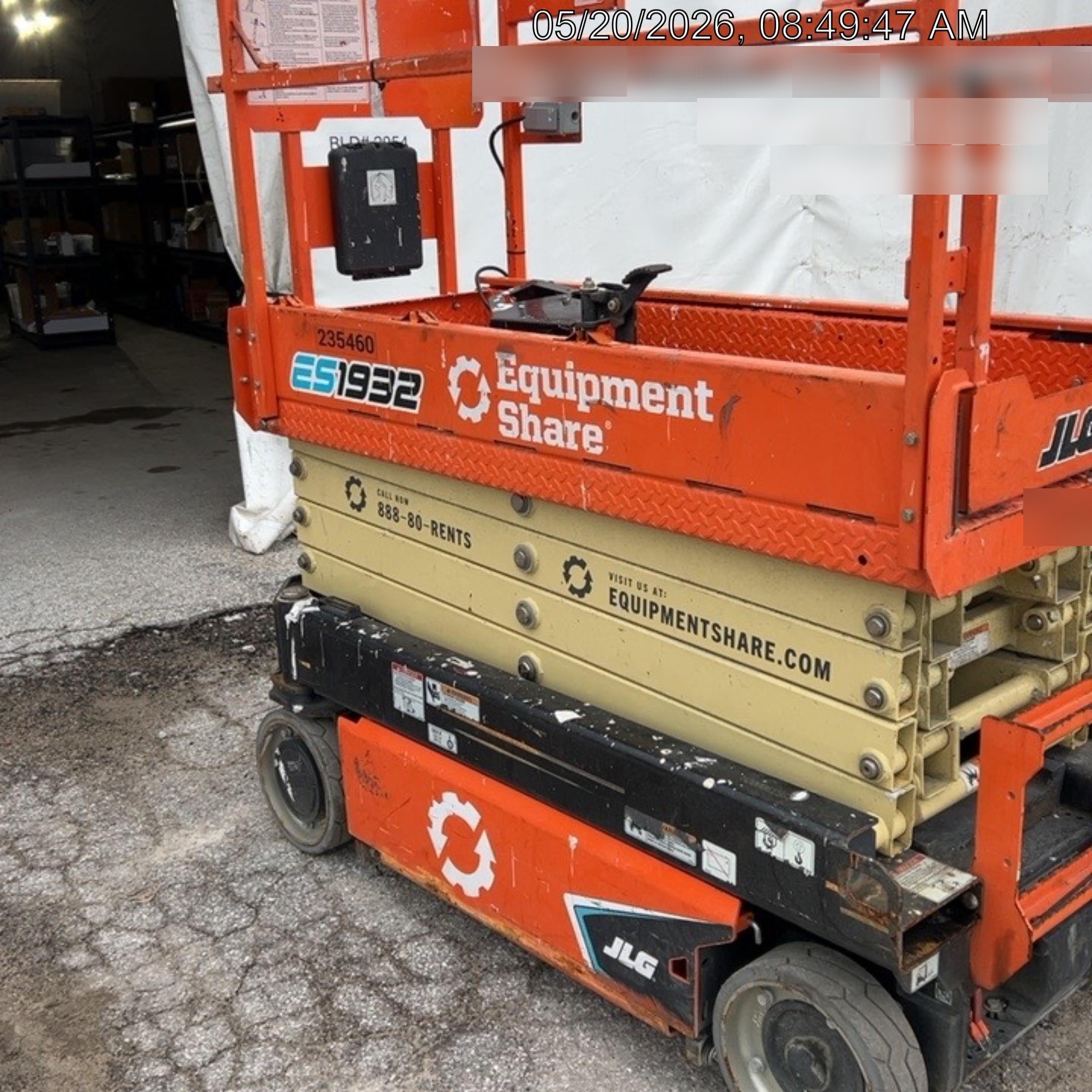 2022 JLG ES1932