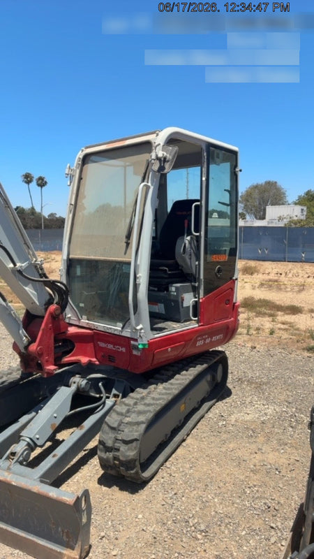 2025 TAKEUCHI TB235-2CR