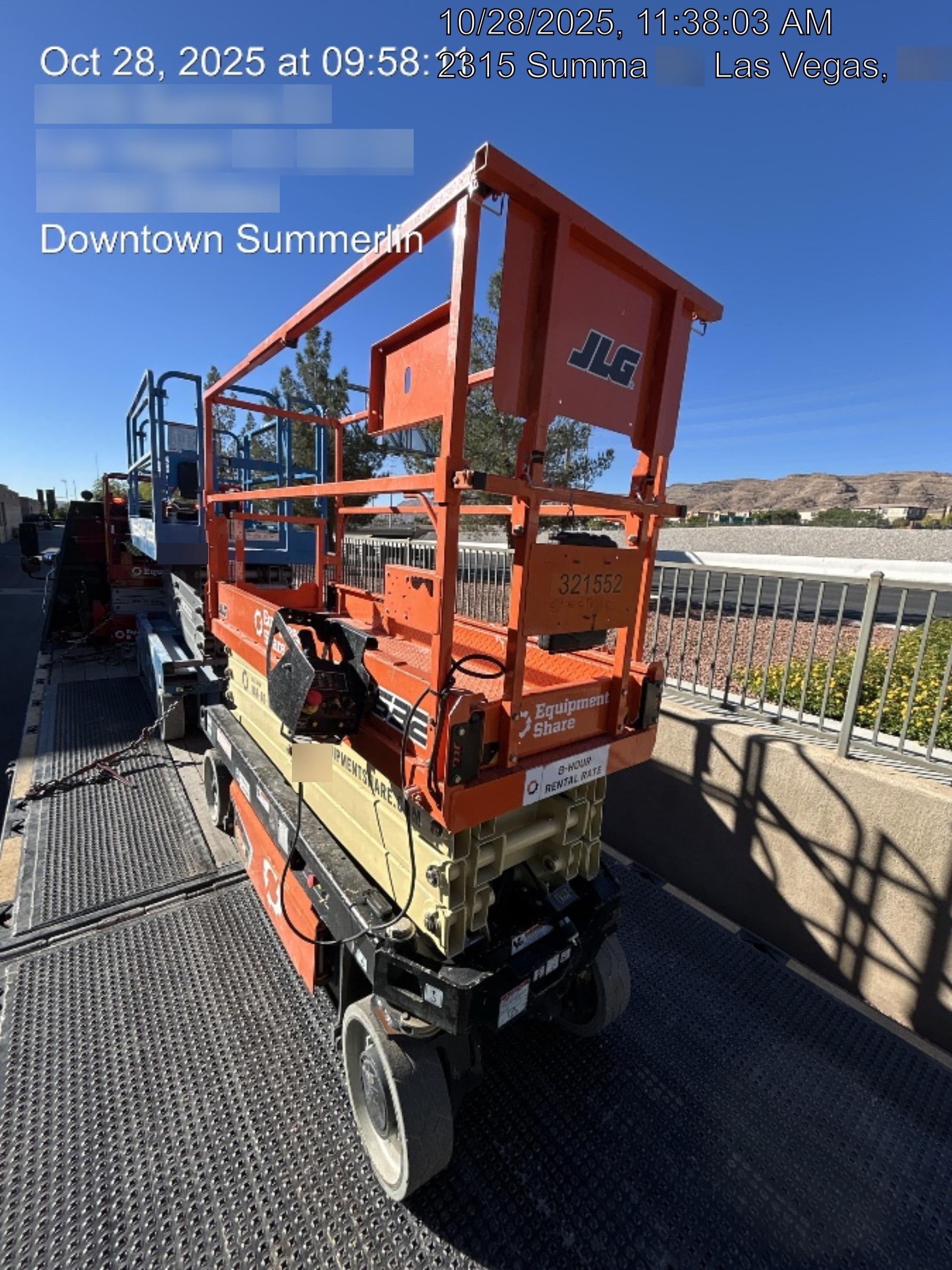 2023 JLG ES2632