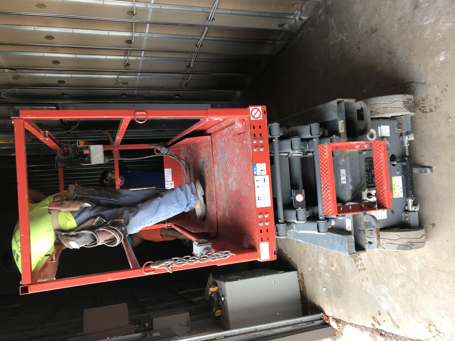 2018 Skyjack SJIII-3219 Skyjack SJIII3219 Scissor Lift w/Trojan Batteries