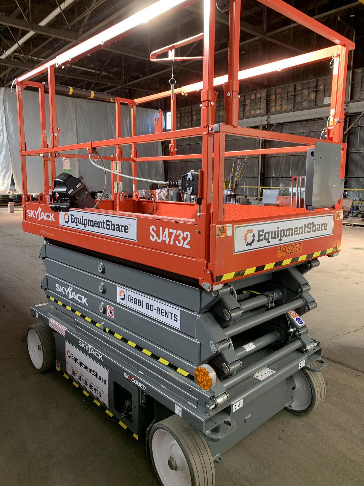 2021 SKYJACK SJ4732
