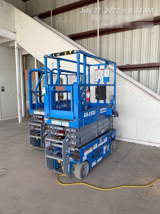 2020 Genie GS-1930 Solid Non Marking Tires, Beacon, Folding rails with half height swing gate