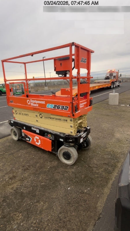 2022 JLG ES2632