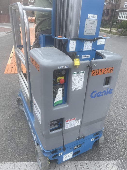 2022 GENIE GR-20